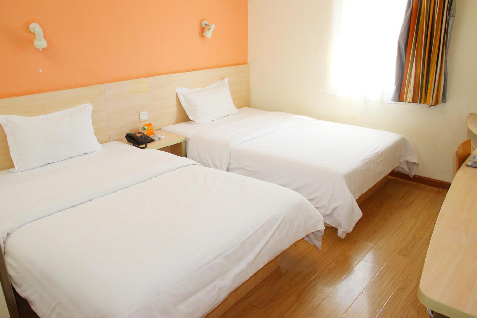 Iu Hotel Guangzhou Jingxi Nanfang Hospital Station Bagian luar foto